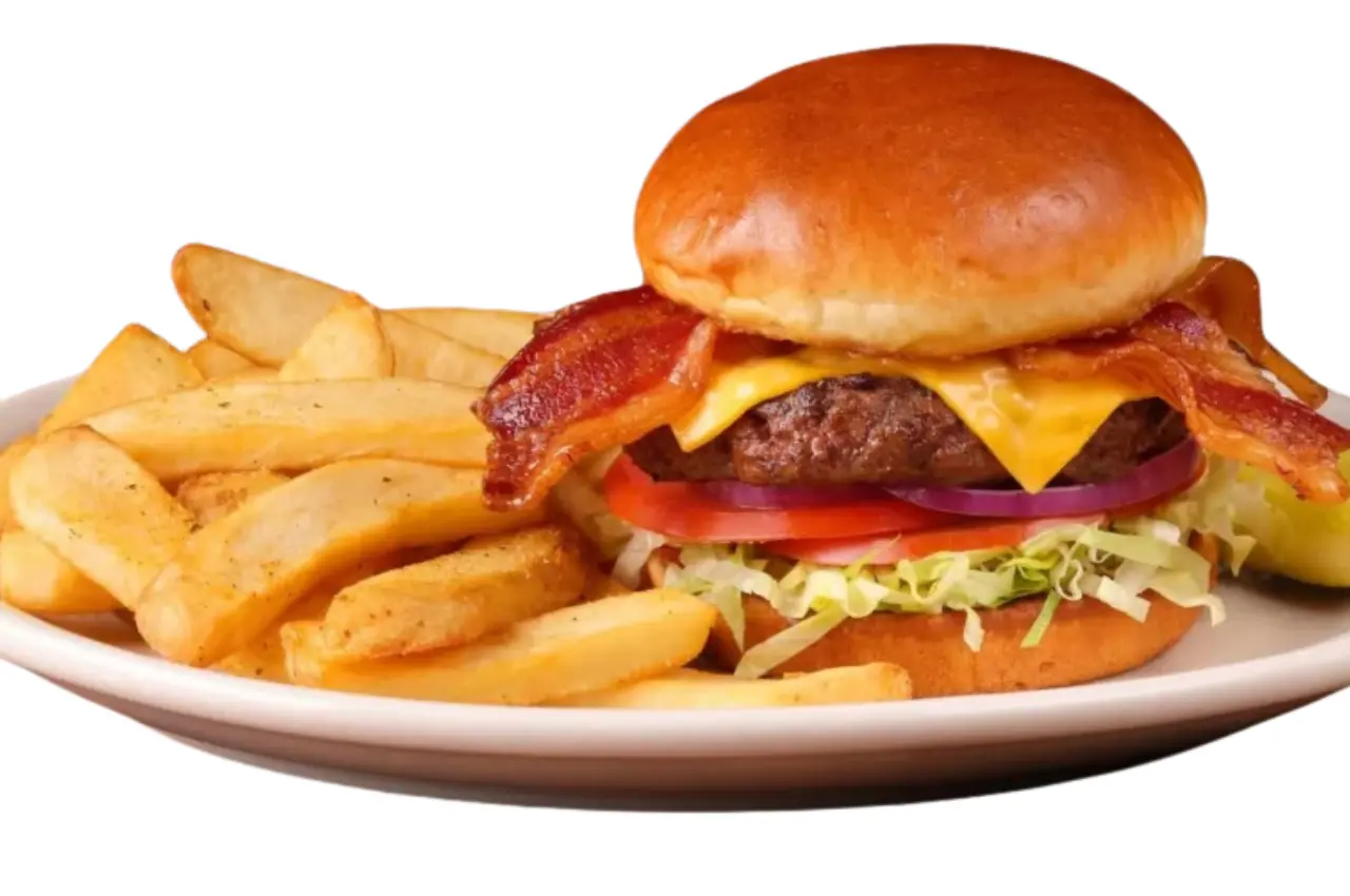 Texas Roadhouse Bacon Cheeseburger Price, Nutrition & Calories 2025 1 Texas Roadhouse Bacon Cheeseburger